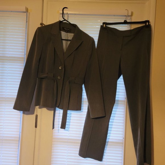 Signature Pants Suit